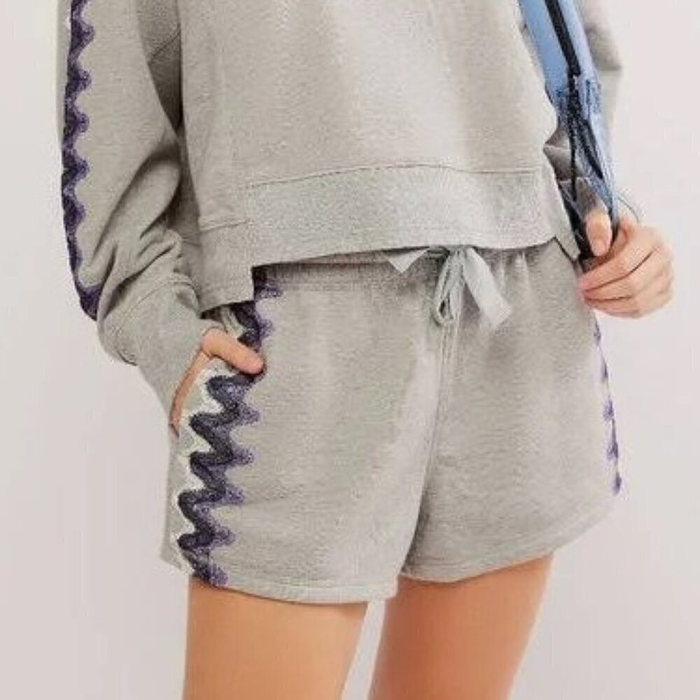 NWT Free People Feeling Wavey Short - L Heather Grey/Purple
